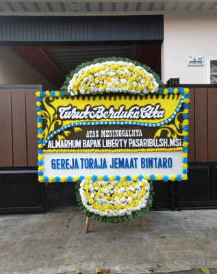 Papan Bunga Duka di Petungkriyono
